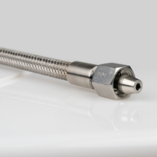 Explorer steel hose 1